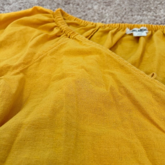 Billabong Women Yellow Wrap Top - Picture 8 of 8